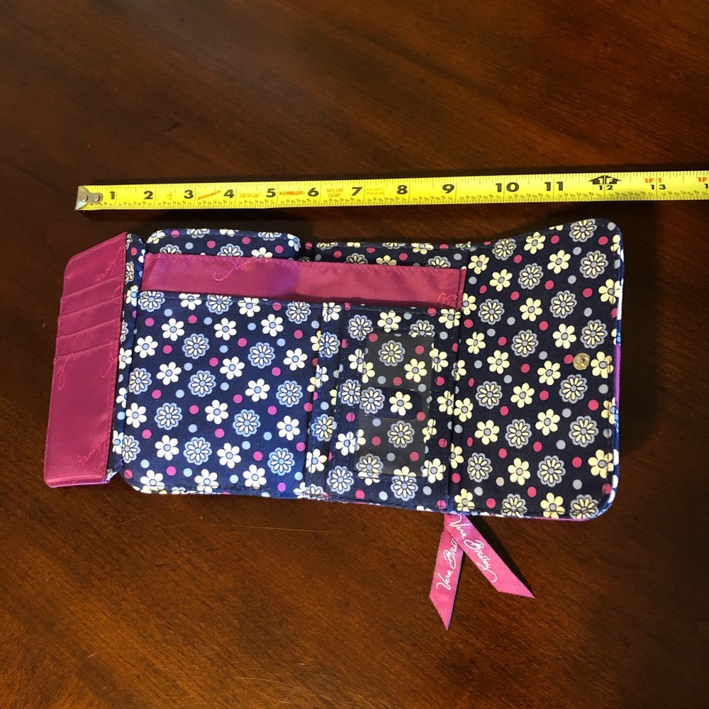 BOYSENBERRY VERA BRADLEY TRIFOLD WALLET NWOT - Picture 5 of 8